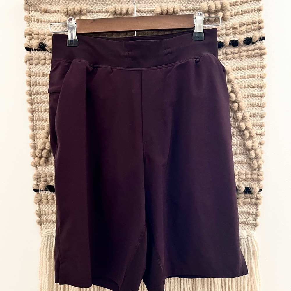 Lululemon Men’s XS Purple Athletic Shorts